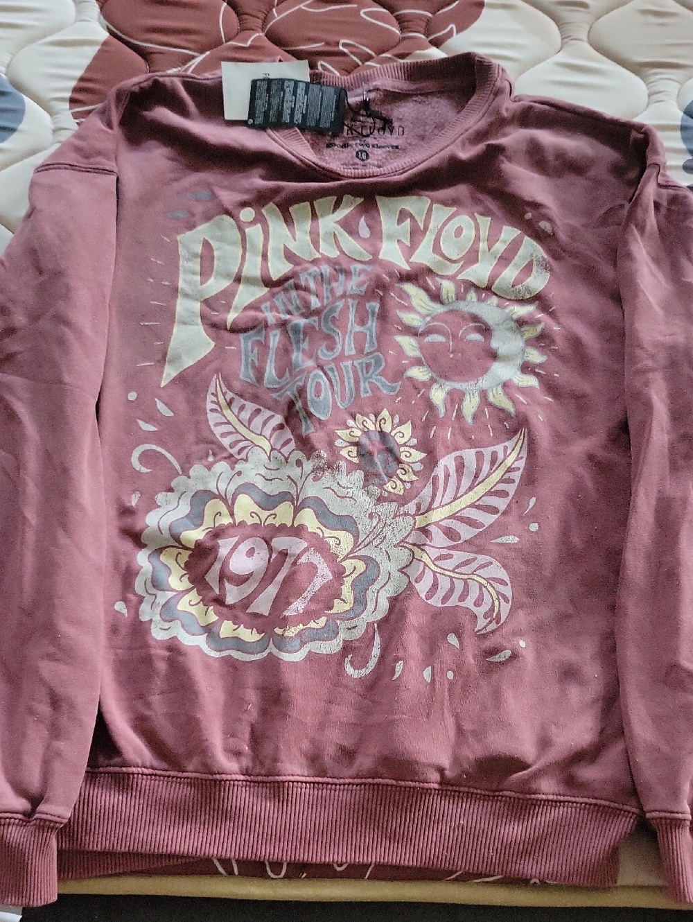 Pink Floyd Crewneck Sweatshirt in Dusty Mauve with Graphic Print
